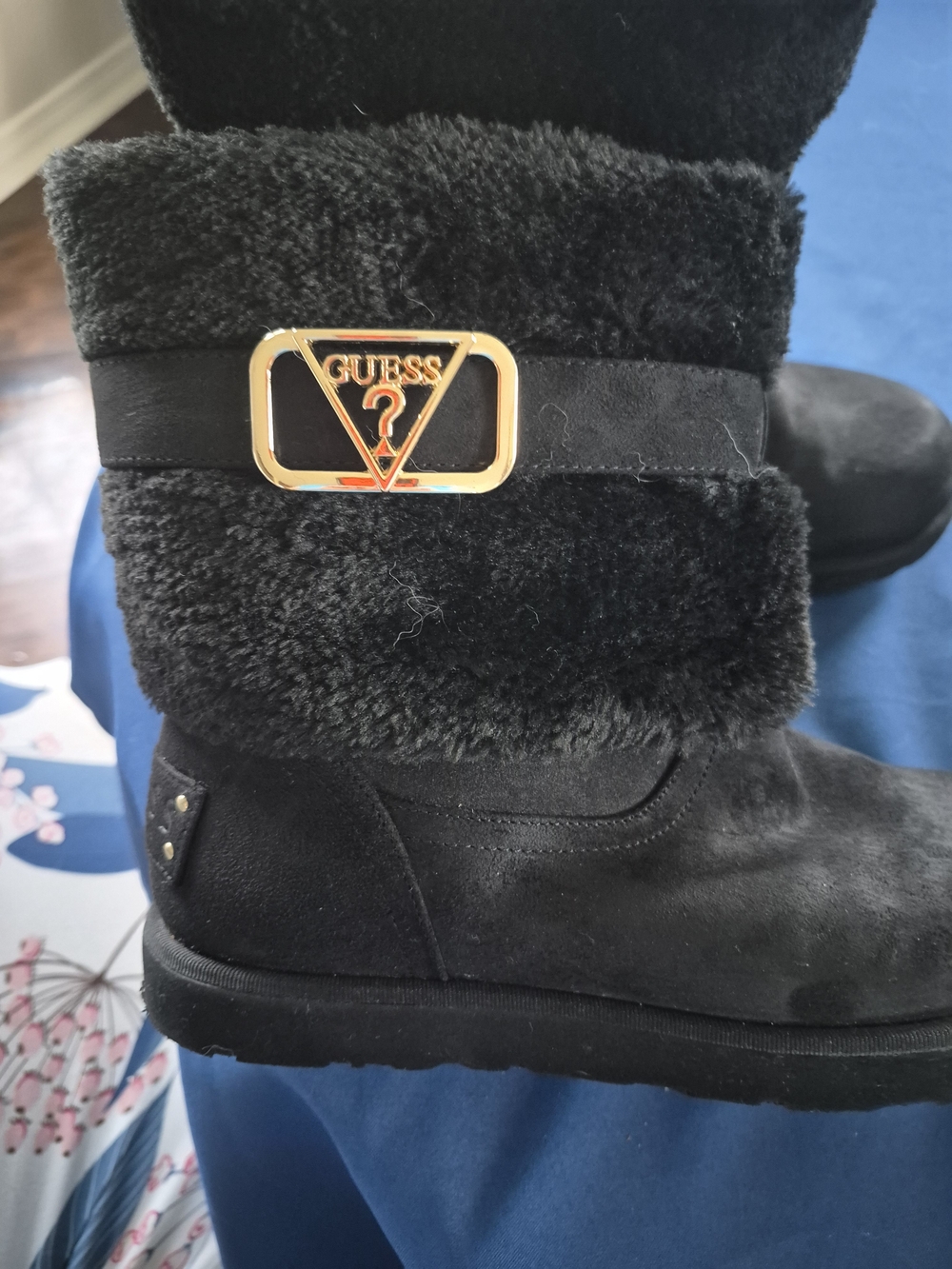 GUESS Black Faux Fur Fold-Over Boots with Gold Logo Size 7 Womens .
